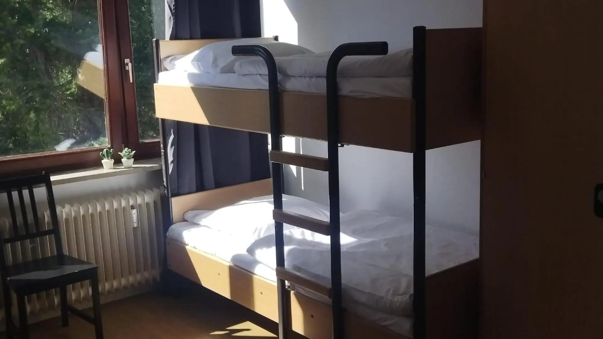 Monteurzimmer in Hamburg West bei Hansezimmer