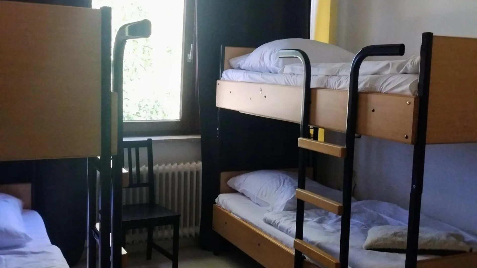 Hostel Monteurzimmer in Hamburg West bei Hansezimmer Deutschland