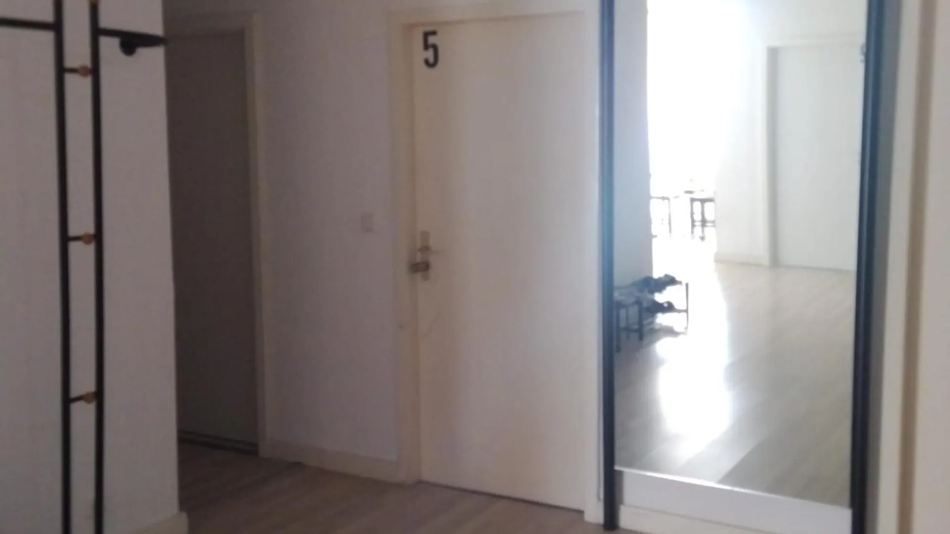 Hostel Monteurzimmer in Hamburg West bei Hansezimmer